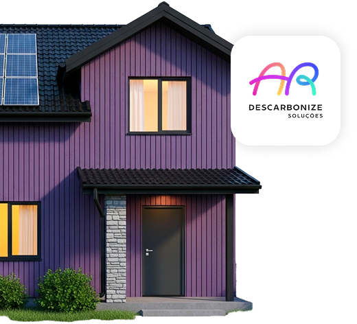 Casa residencial com paineis solares instalados no telhado