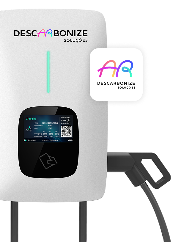 Carregador veicular Descarbonize com tela digital mostrando status de carregamento